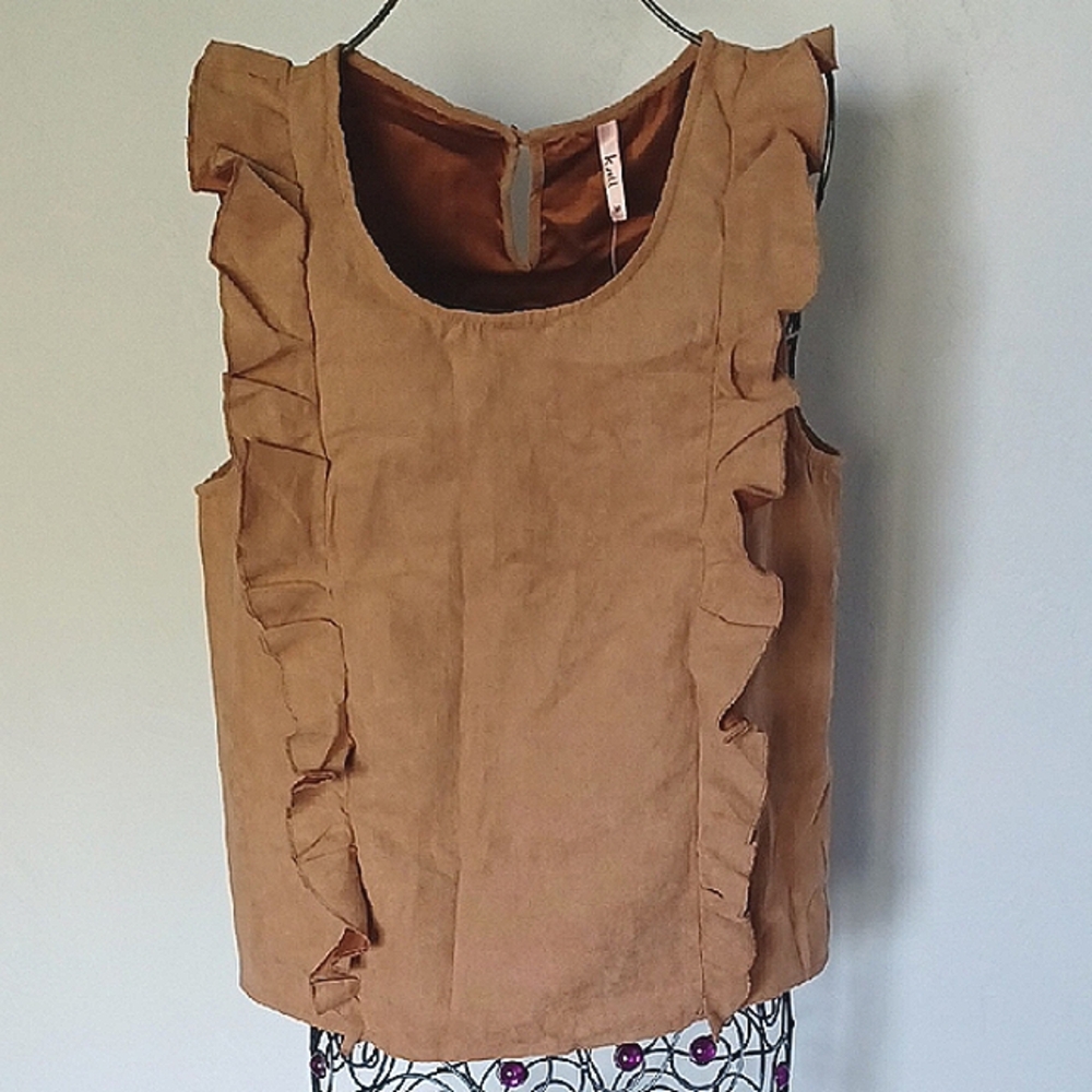 NWT K zELL Sueded Feel Ruffle Detail Top